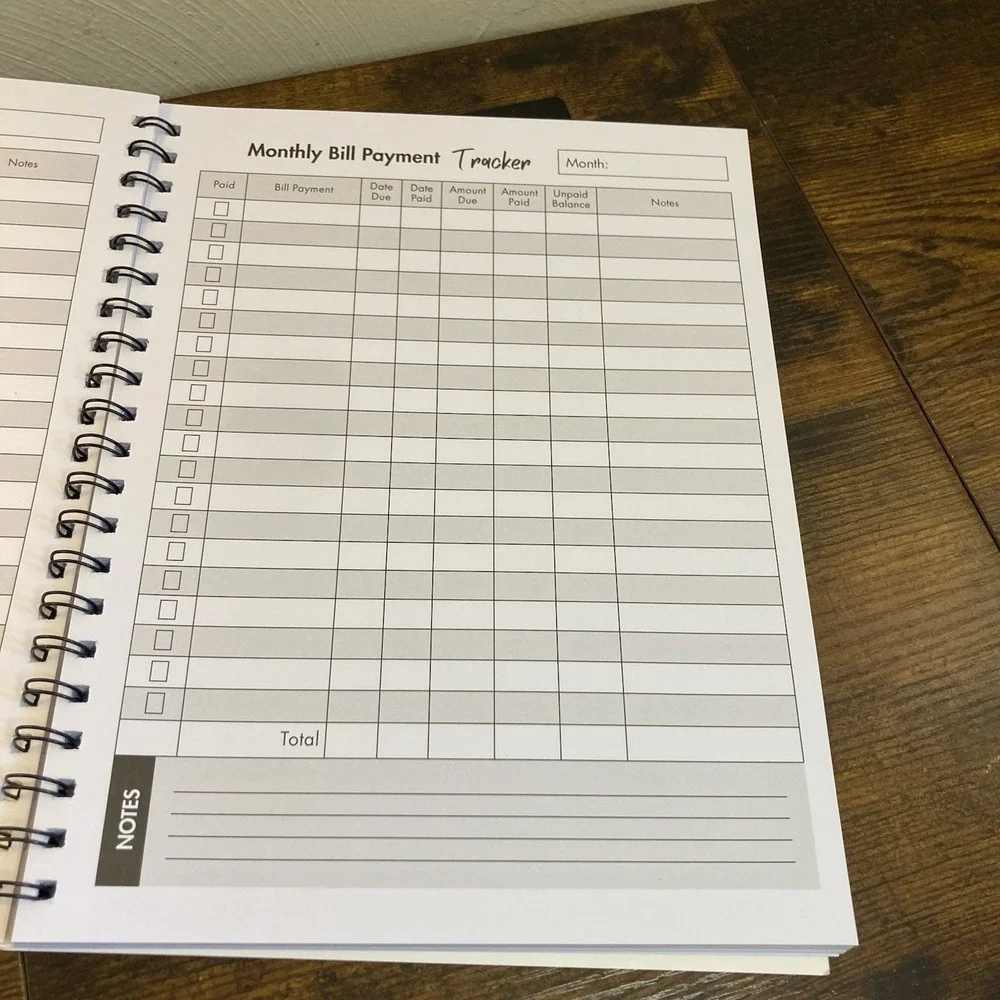 Bill Tracker Notebook: Monthly Bill Payment Checklist - 8.5